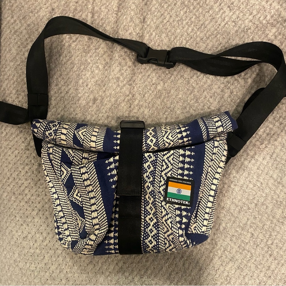 ETHNOTEK Cyclo Sling Crossbody